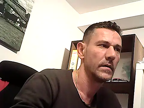 mastercharisma35 live sex cam