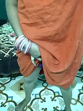 Ramya-hot-gueen webcam