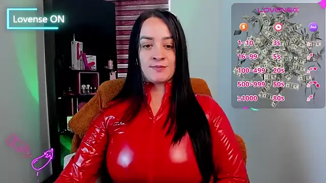 sara_goodgirl13 webcam