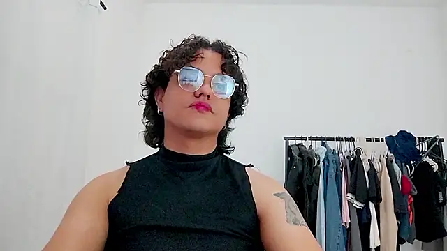 Diane_blossom webcam