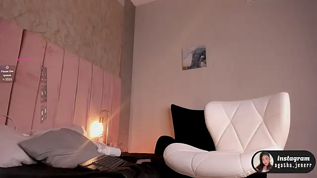 agatha_jener webcam