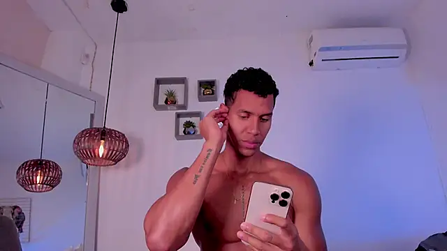 Royland_Vega webcam
