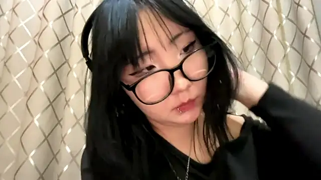 yunananaa - Yunananaa's free webcam