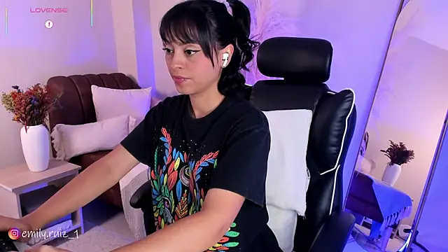 emilyruiz1 - Emilyruiz1's free webcam