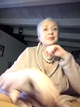 divinaerotica live sex cam