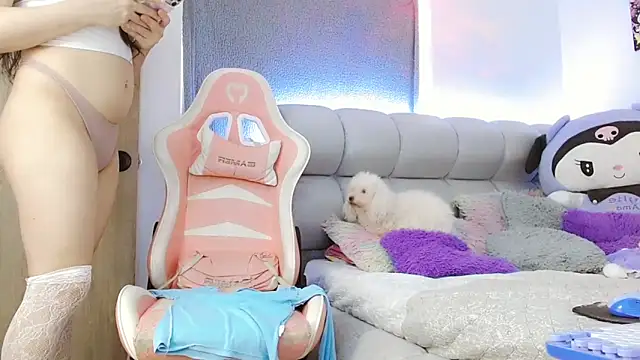 Kylie_martinez live sex cam