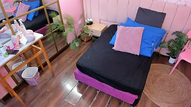 taylor_bennet webcam