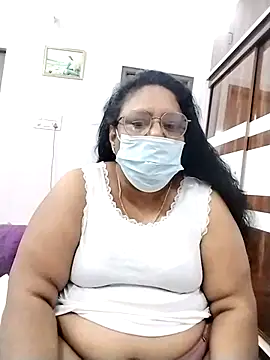 Pushpavathi_78 webcam