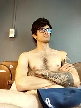 Loggan_donnelly webcam