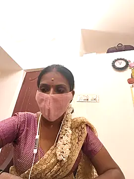 Tamil_Yalini12 live sex cam