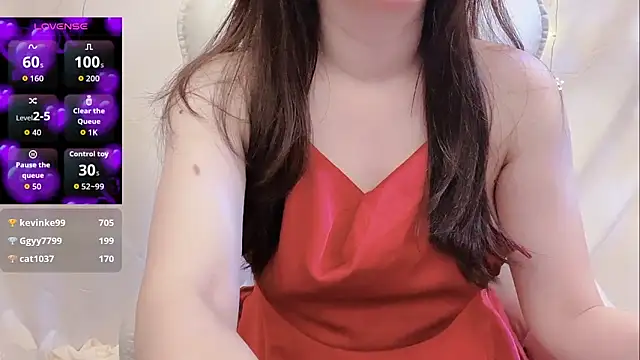 美女Tw_Zoella在线直播