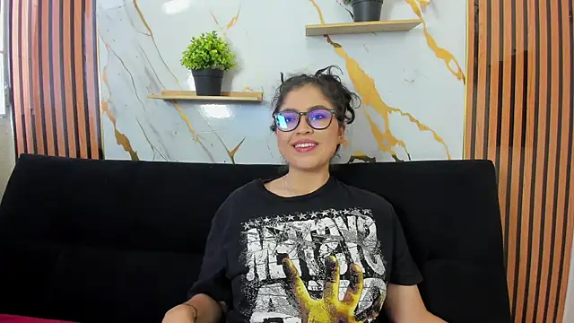 Violette_Blake_ webcam