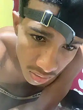 mario_diazhot webcam