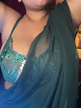 GLaM_GoDdEsS_143 webcam