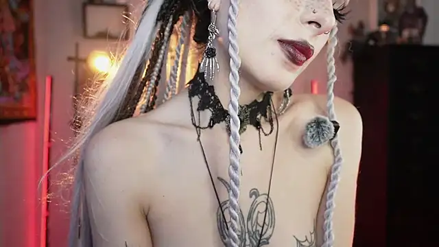 insania_9999_ webcam