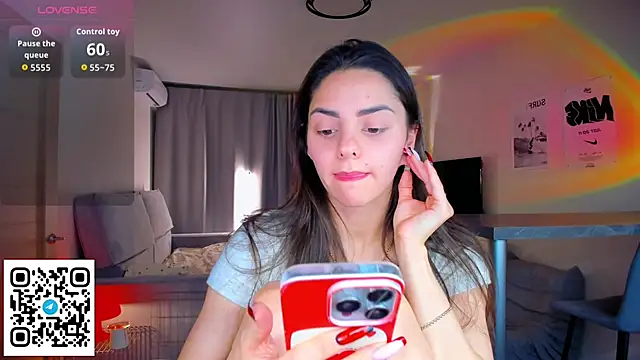 emiliazen - EmiliaZen's free webcam - UK Sex Cams