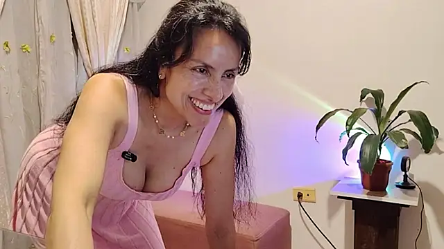 Bella_Exhibition webcam