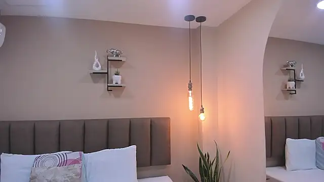 valeriasmith_17 webcam