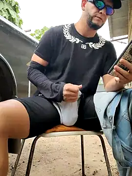 PIGHIGHDIRTY_p0 webcam