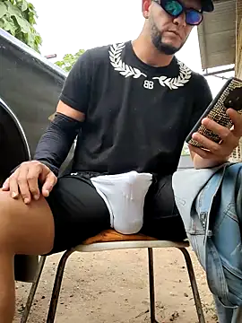 PIGHIGHDIRTY_p0 webcam