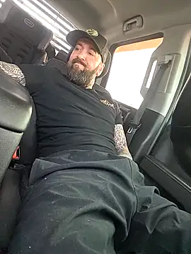 Beardedtattood webcam