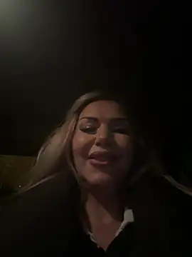 AnikaSunshine webcam