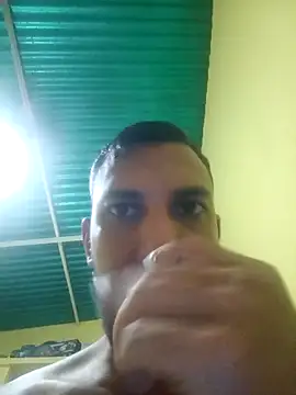 UnreadyChutzpa webcam