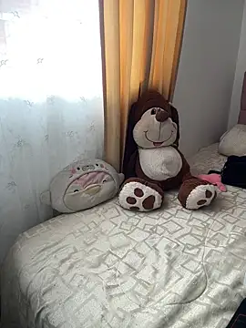 VictoriaGerard_Pink webcam