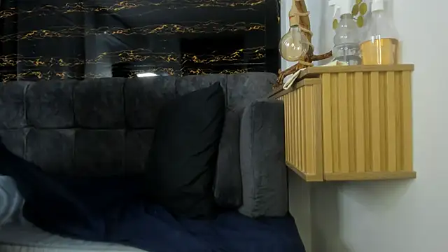 Diamond_twink webcam