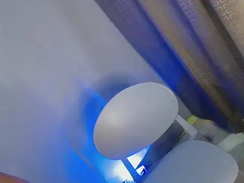 sweetfuckerbaby18 webcam