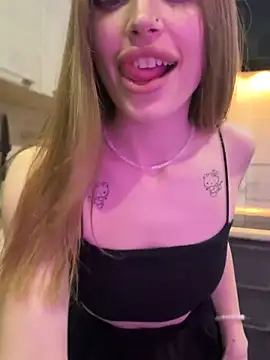 Elizabeth_Tay webcam