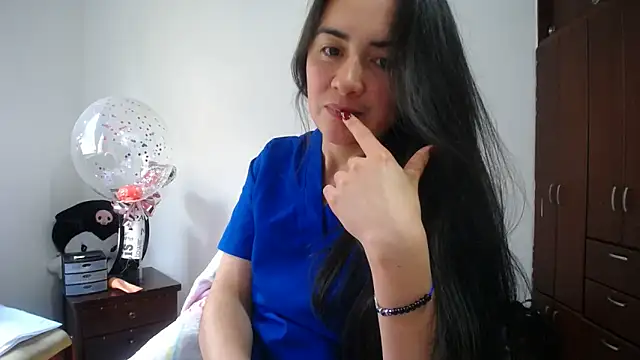 eva_rushh webcam