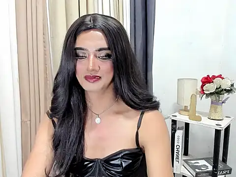 Queeny_Cassandra webcam