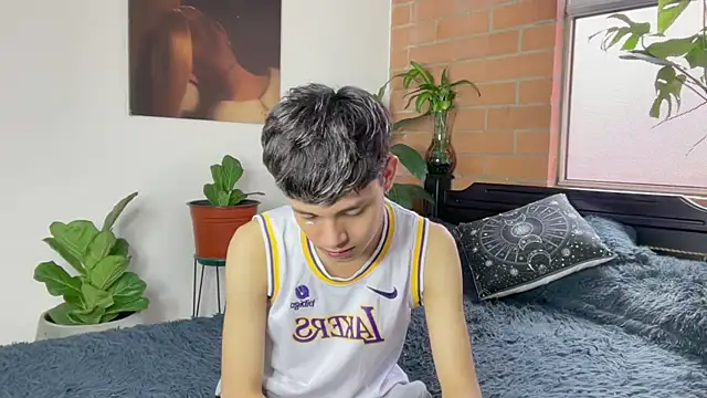 Andy_Belier23's live cam