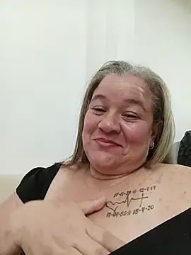 MilF-eterna_69 webcam