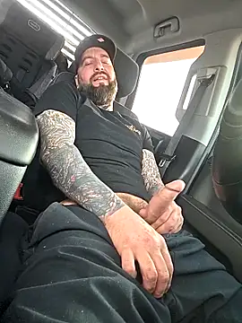 Beardedtattood webcam