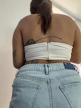 Kaily_Sweet16 webcam