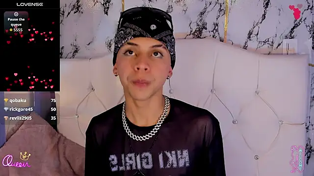 prince_apolo - Prince_Apolo's free webcam - UK Sex Cams