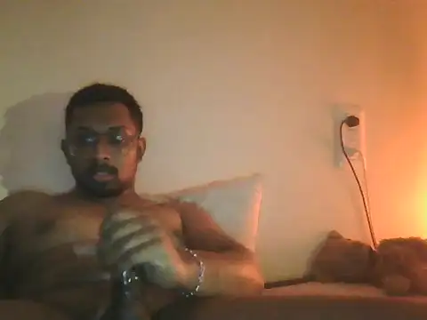 lookingforwomentofukchenn webcam