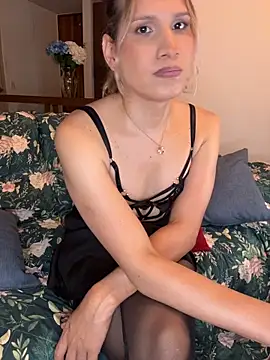 milablossom-with-pussy webcam