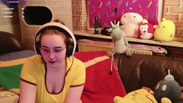 GamerGirl_Eve webcam