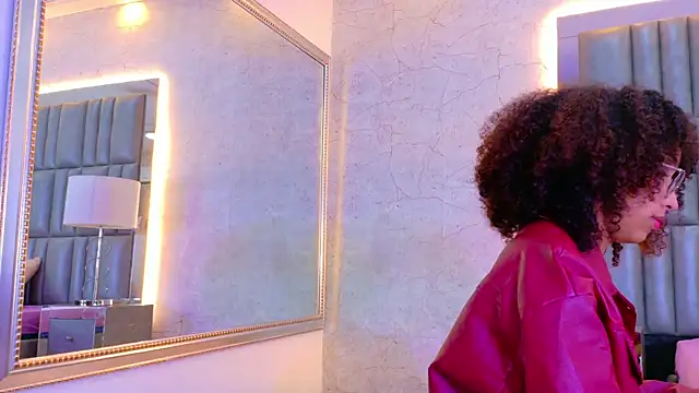 CamilaJohnston webcam