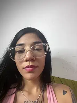 ElaRose_12 webcam