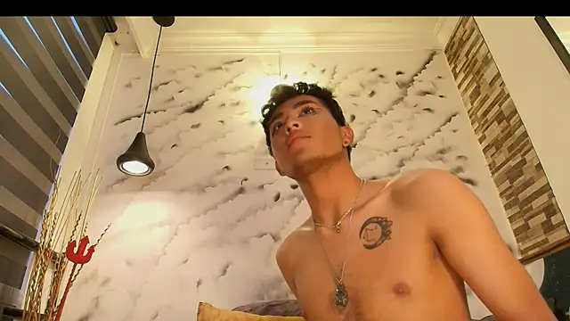 Damon_Salvarote_S webcam