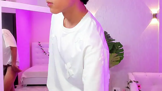 dominicjonnes webcam