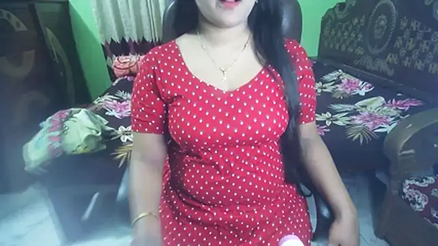 BengaliQueenStar webcam