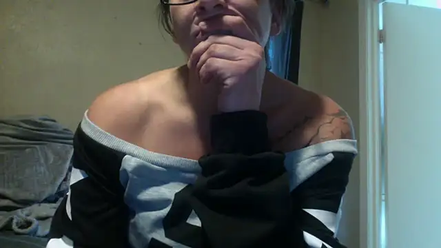 bella8769 - Bella8769's free webcam