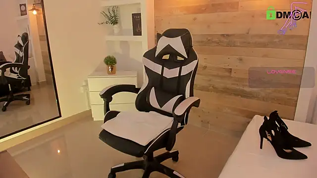 candy_summer28 webcam