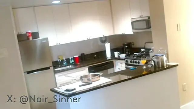 sinnernoir live sex cam