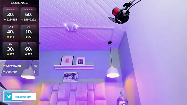 Lucy_Williiams webcam